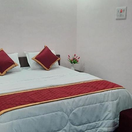 B R Inn Bangalore Dış mekan fotoğraf
