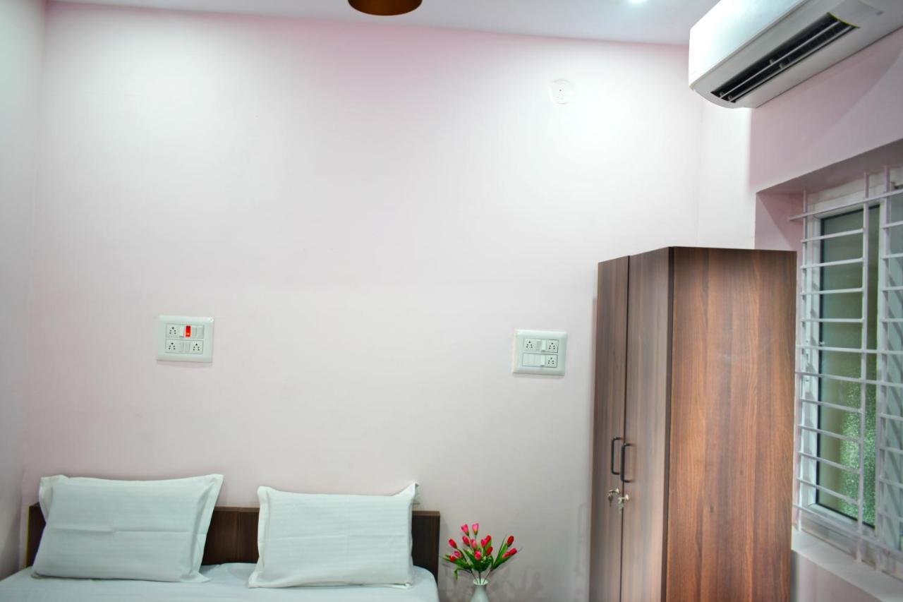 B R Inn Bangalore Dış mekan fotoğraf